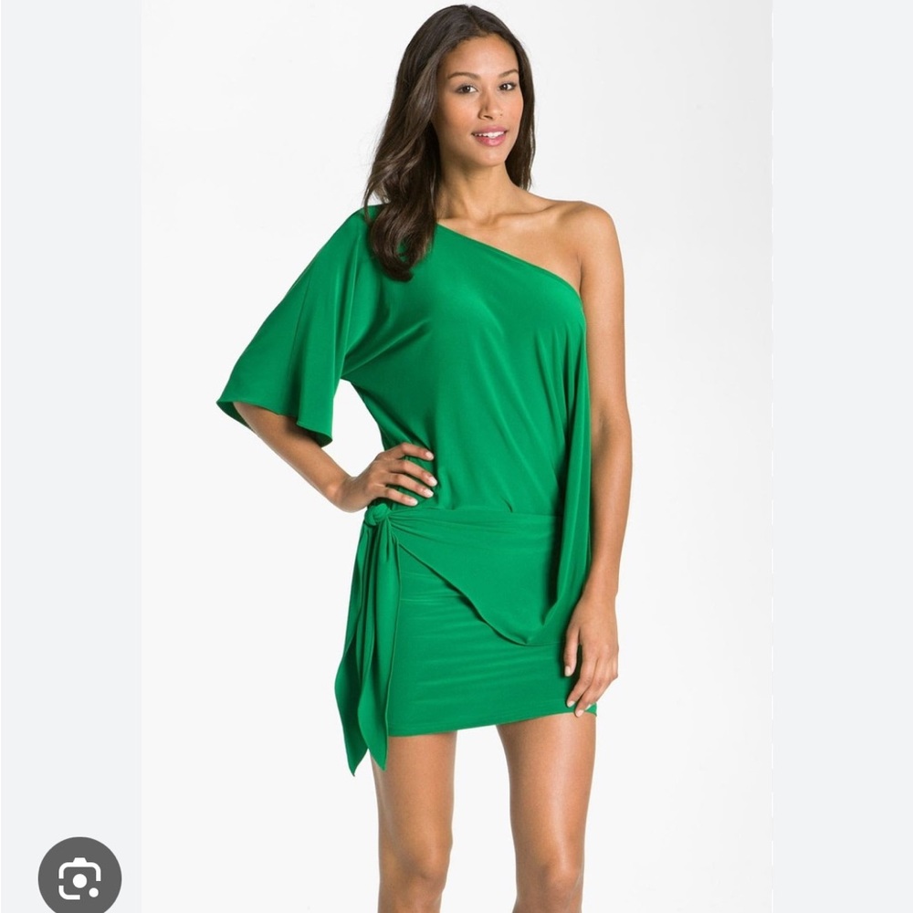 Elegant Kelly Green Five Way Versatile Stretch Jersey Dress